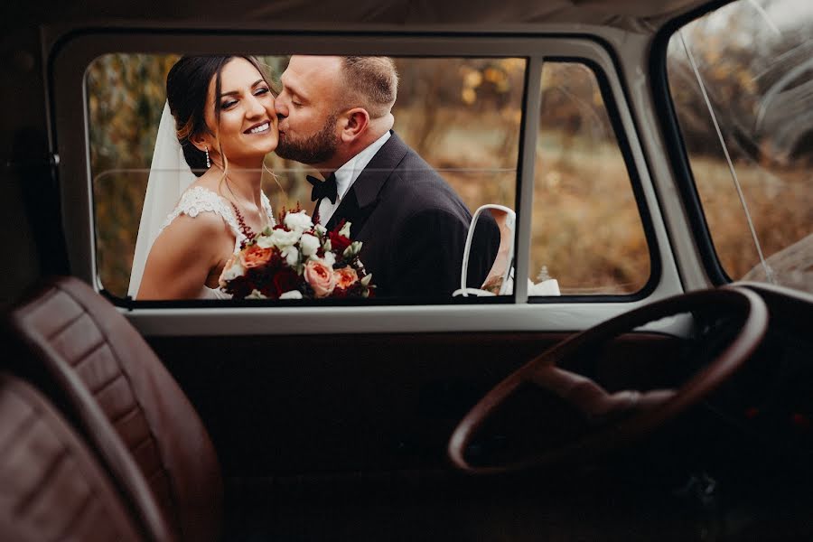 Wedding photographer Zagrean Viorel (zagreanviorel). Photo of 19 January 2019