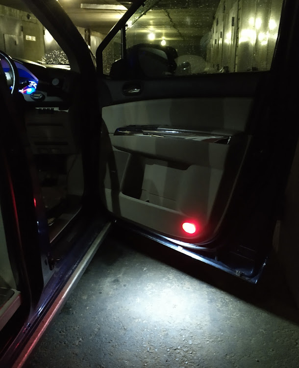MPVのDIY・LEDに関するカスタム事例の投稿画像4枚目
