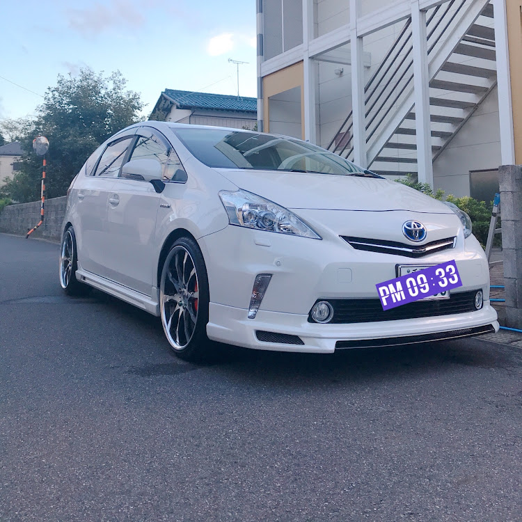 プリウスαの洗車・エムズガレージ・DIY・ネタがないに関するカスタム事例の投稿画像1枚目
