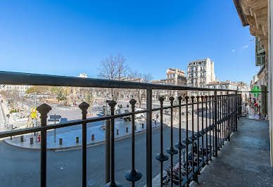 Apartment with terrace 19