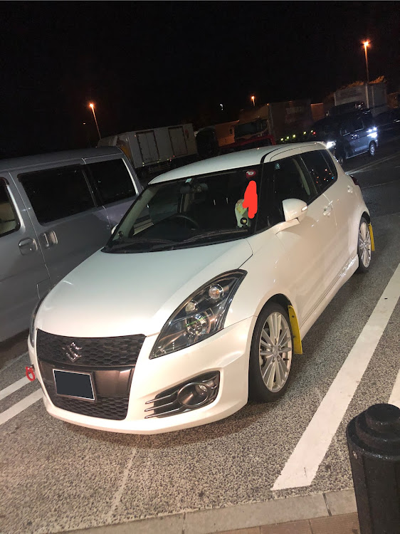 スイフトスポーツのお悩み相談に関するカスタム事例の投稿画像1枚目