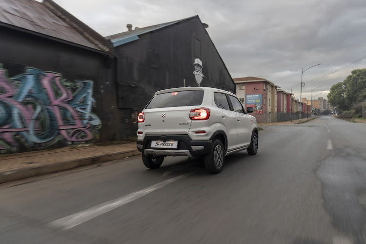 14-inch alloy alloy wheels are standard on GL+ and S-Edition models.