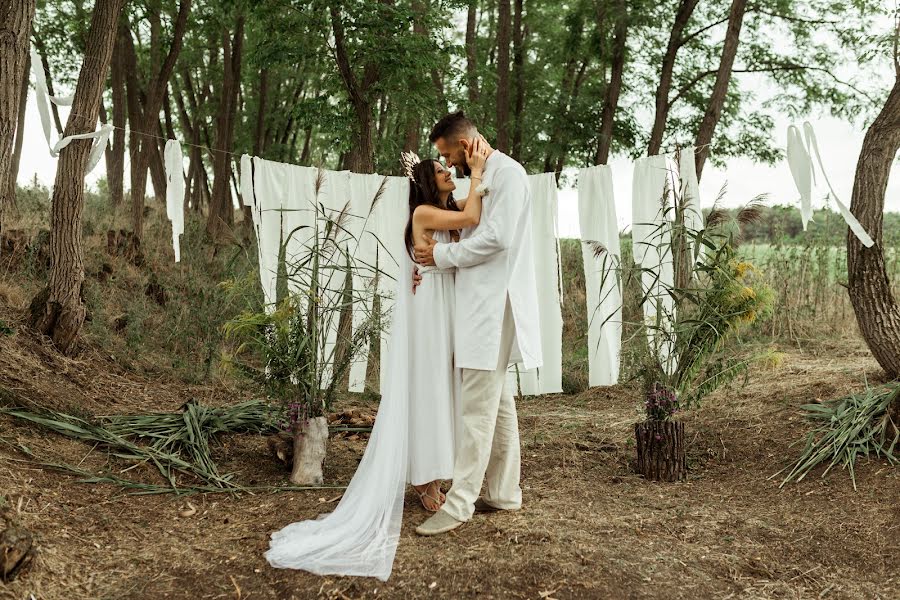 Wedding photographer Luca Iványi (lucia). Photo of 10 January 2023