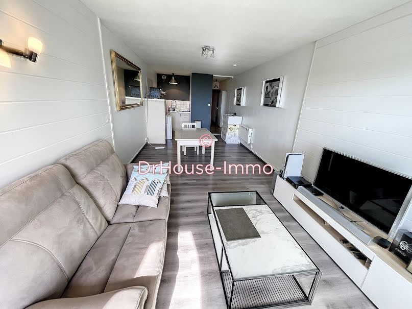 Vente appartement 2 pièces 57.16 m² à Saint-Jean-de-Monts (85160), 234 000 €