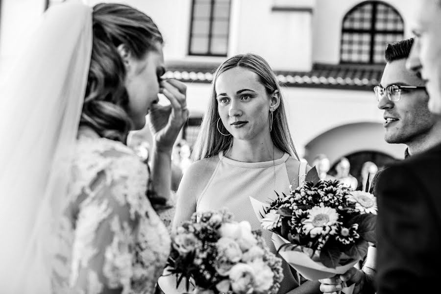 Wedding photographer Eglė Gendrėnaitė (eglegend). Photo of 7 June 2018