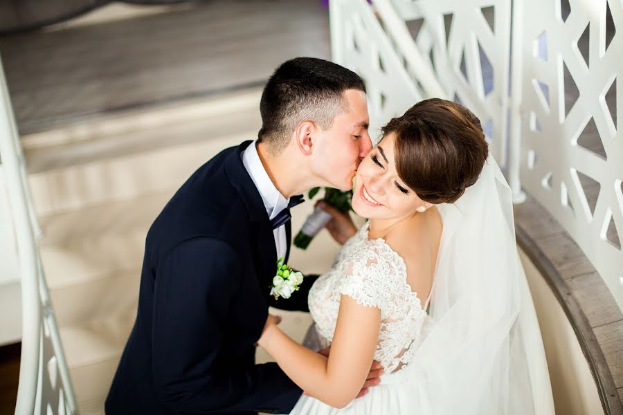 Wedding photographer Liliya Turok (lilyaturok). Photo of 14 December 2015