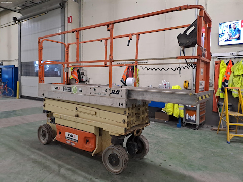 Picture of a JLG 2030ES