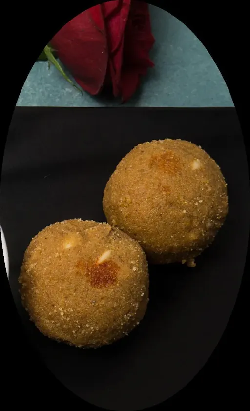 Besan Laddu