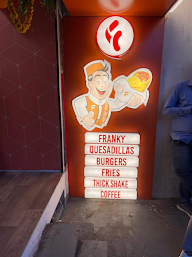 Franky Station photo 4