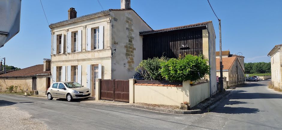 Vente maison 5 pièces 100 m² à Arcins (33460), 170 000 €