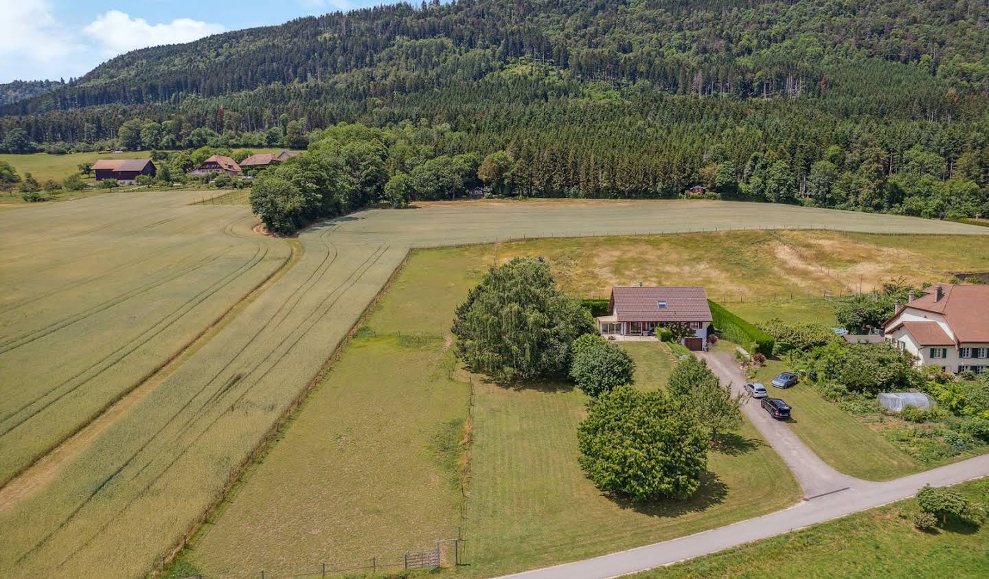 House with garden L'Abergement