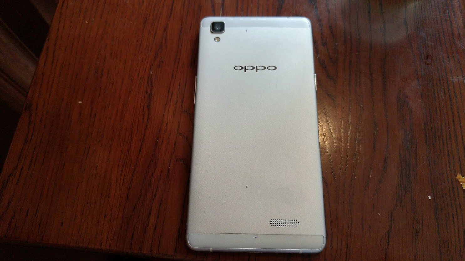 Oppo R7 and R7 Plus Go Official with Snapdragon 615 Inside