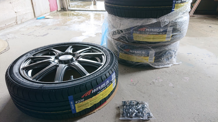 ミラの鉄ﾁﾝ→A-TECH・12-4.0→15-4.5J・145/80R→165/50R・慣らし運転←120㎞程・WINRUN-R330に関するカスタム事例の投稿画像2枚目