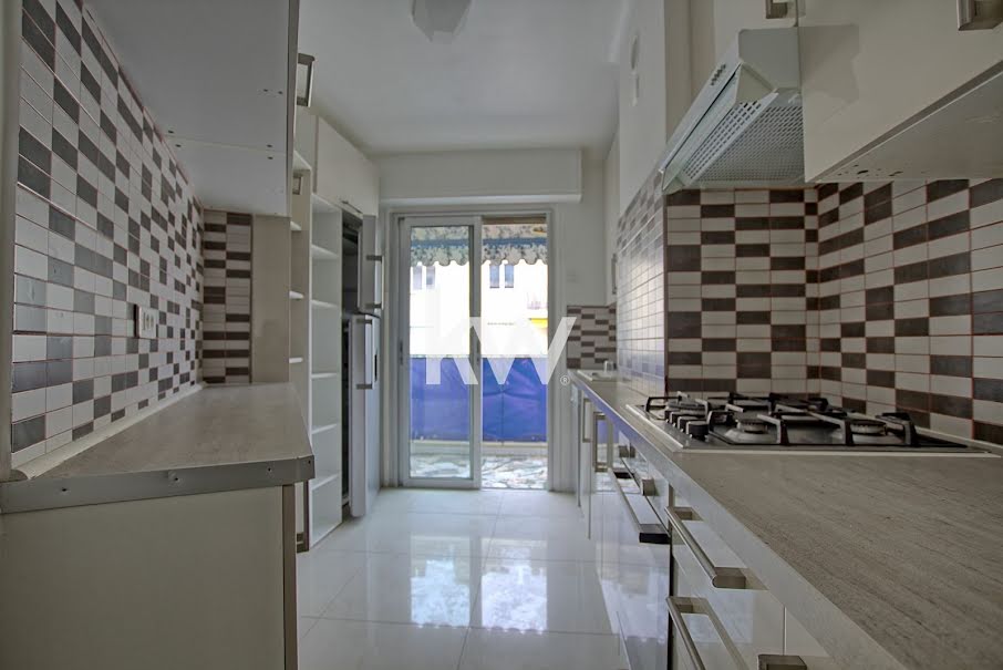 Vente appartement 3 pièces 60 m² à Cannes (06400), 310 000 €