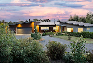 House with garden and terrace 8