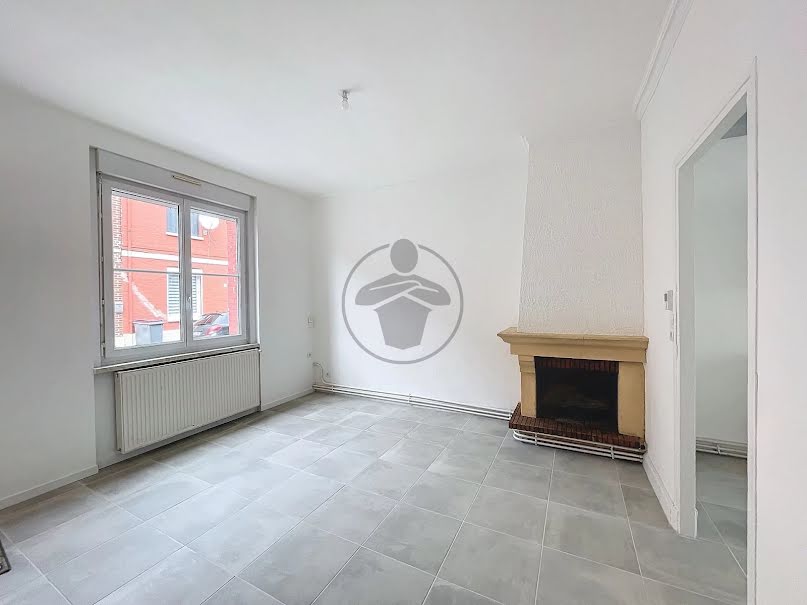 Vente maison 3 pièces 72 m² à Saint-Quentin (02100), 86 500 €