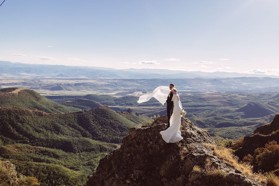 Photographer sa kasal Viktoriya Kvirkvelia (vikvirkvelia). Larawan ni 2 Marso 2023