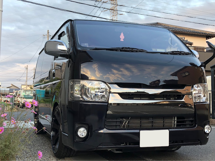 ハイエースのJ&Mさんが投稿したカスタム事例の投稿画像1枚目