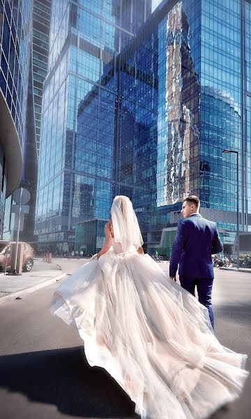 Wedding photographer Evgeniy Menyaylo (photosvadba). Photo of 19 May 2017