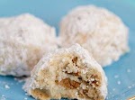 Pecan Butter Balls (Mexican Wedding Cookies) was pinched from <a href="http://www.keyingredient.com/recipes/10711372/pecan-butter-balls-mexican-wedding-cookies/" target="_blank">www.keyingredient.com.</a>