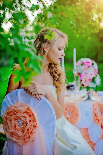 Wedding photographer Ekaterina Yuzhakova (eyuzhakova). Photo of 28 July 2015