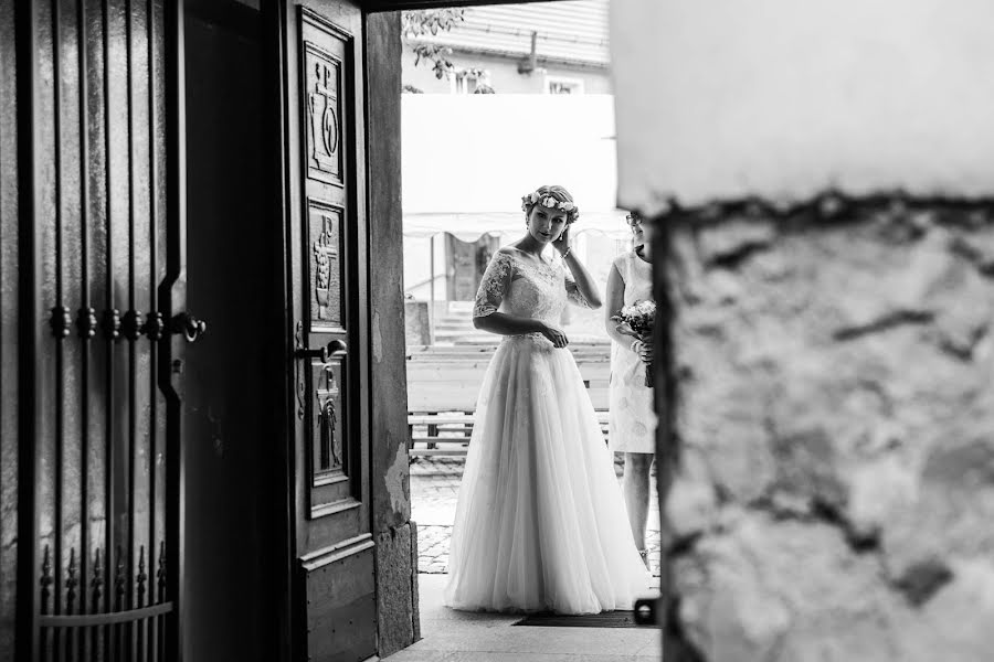 Fotografo di matrimoni Karina Gietkowska (karinagietkowska). Foto del 27 aprile 2023