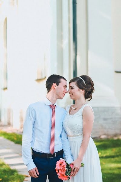 Wedding photographer Stanislav Rybnikov (rybnikov). Photo of 8 April 2016