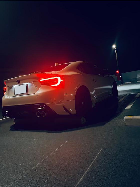 86のVLAND製LEDテール・TRD &モデリスタ・ワークホイール・86の日・ピックアップチャレンジに関するカスタム事例の投稿画像2枚目