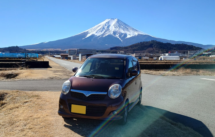 エッティマンさんが投稿した代車生活中・富士山とコラボ・いつもいいね、コメントありがとうございますに関するカスタム事例の投稿画像1枚目