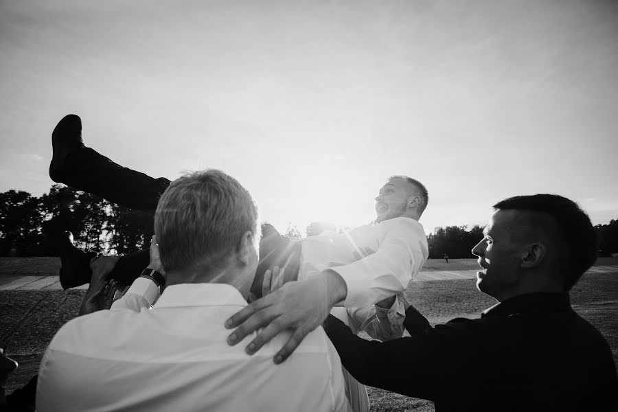 Photographe de mariage Vyacheslav Izyurov (slavaizyurov). Photo du 25 septembre 2017