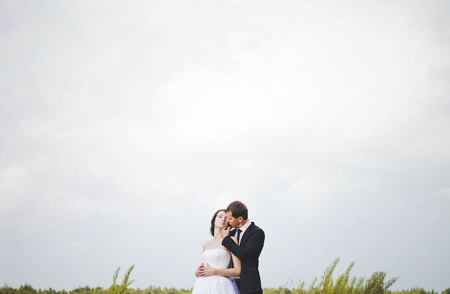 Wedding photographer Lesya Cykal (lesindra). Photo of 21 August 2013