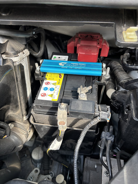 デイズハイウェイスターのDIY・嫁ちゃんの愛車・アルパインモニター取り付け・バッテリー交換に関するカスタム事例の投稿画像4枚目