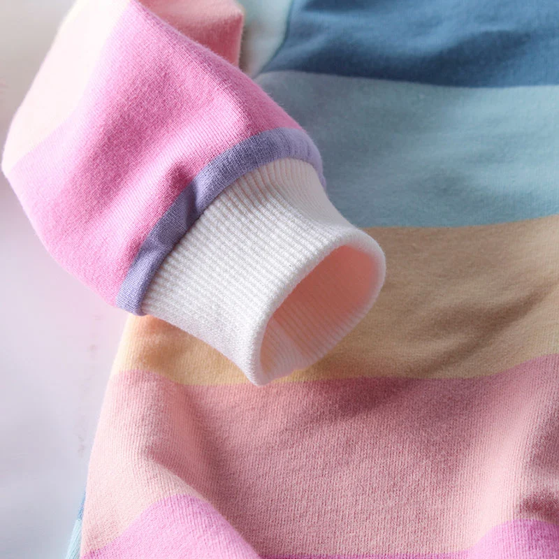 Title 5, Baby romper met lange mouwen en capuchon in Kor...