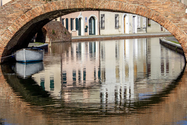 riflessi a Comacchio