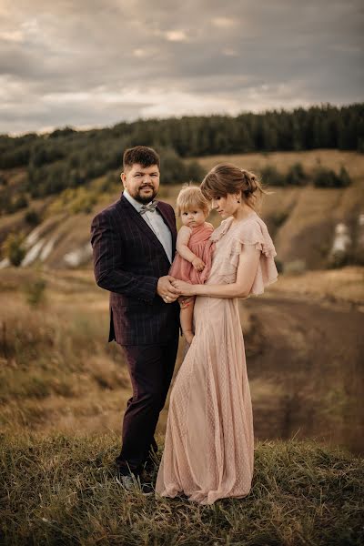 Wedding photographer Alena Krivosheeva (alenkabu). Photo of 21 September 2022