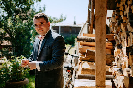 Wedding photographer Aleksandr Ulatov (ulatov). Photo of 21 March 2020