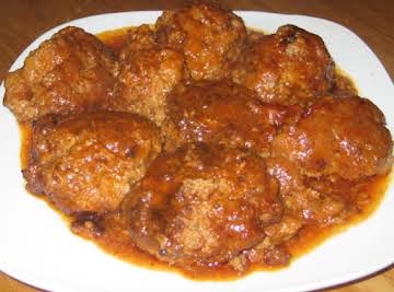 Grandma Style Hamburgers (meatballs with swiss steak sauce)