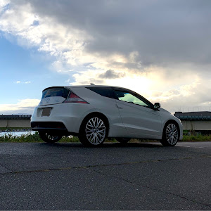 CR-Z ZF1