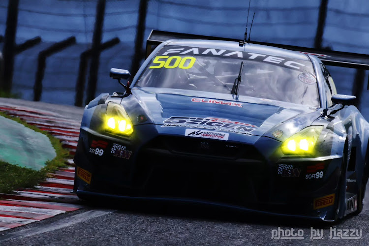 ジェイドの納車されて一番最初のカスタム・GT World Challenge Asia・梅雨明け・熱中症に気をつけて!!・BLITZ DAMPER ZZ-Rに関するカスタム事例の投稿画像4枚目