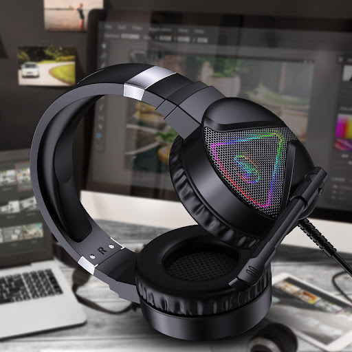 Title 3, RGB Luminous ABS Headset for immersive gaming a...