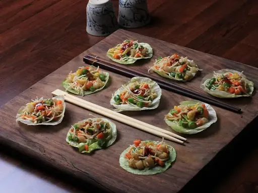 Minced Chicken Lettuce Cups