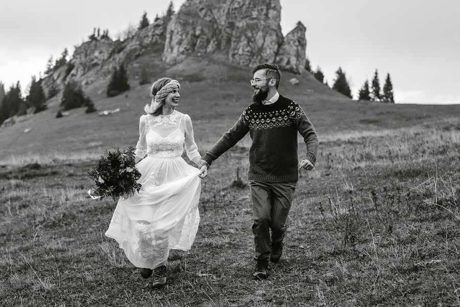 Fotógrafo de casamento Renáta Linartová (renatalinartova). Foto de 27 de julho 2020