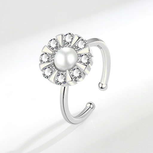 Title 3, Mens and Womens Fashion Rotating Zircon Ring ...