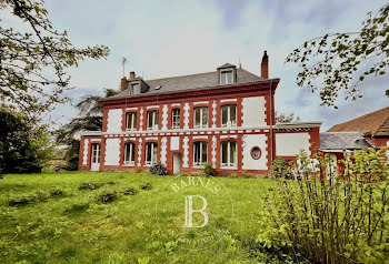 manoir à Chaumont-en-Vexin (60)