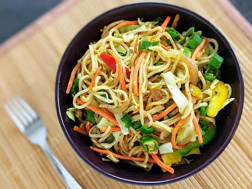 Veg Hakka Noodles