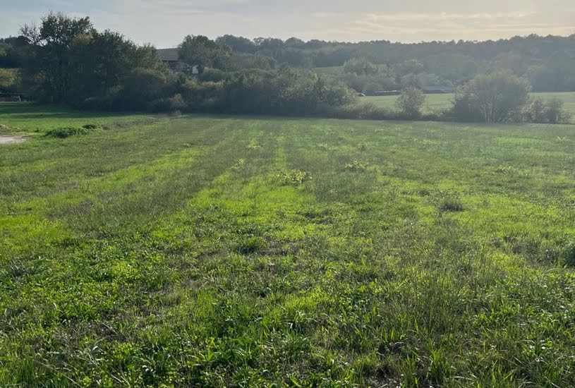  Vente Terrain à bâtir - 2 100m² à Soulignac (33760) 