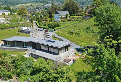 Maison avec jardin et terrasse 8