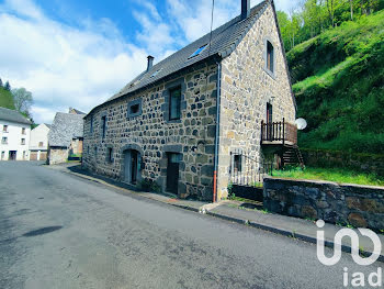 maison à Rochefort-Montagne (63)