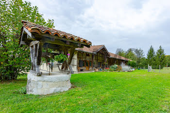 maison à Saint-Etienne-du-Bois (01)