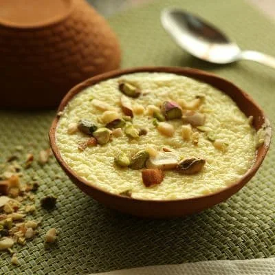 Nawabi Kesari Phirni